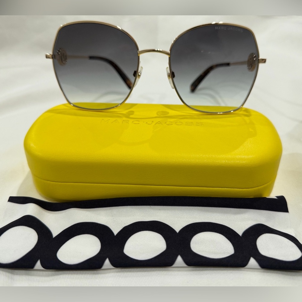 Marc Jacobs Gold Frame Sunglasses